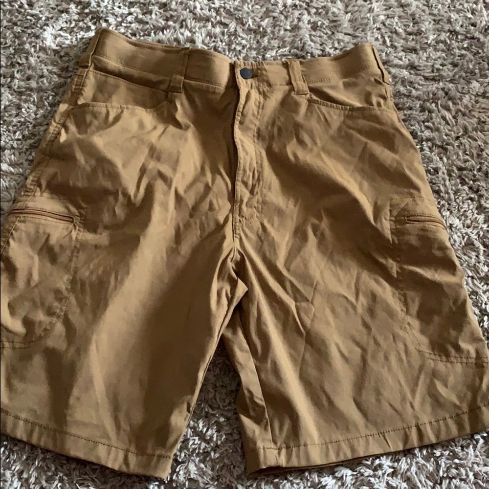 Men’s Wrangler shorts